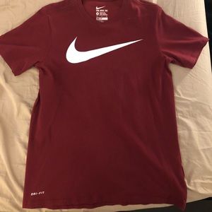Men’s Nike tee shirt
